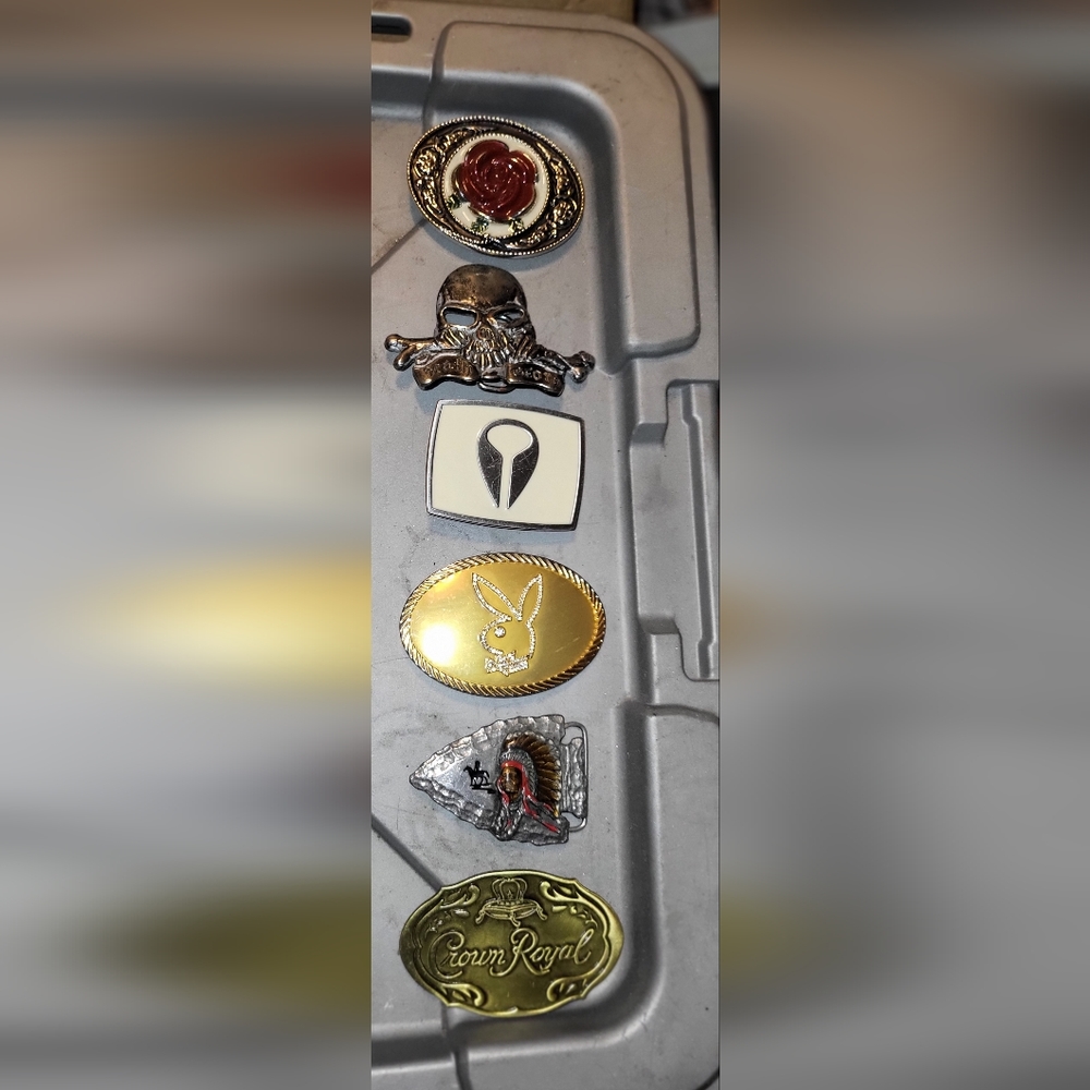 Belt buckles